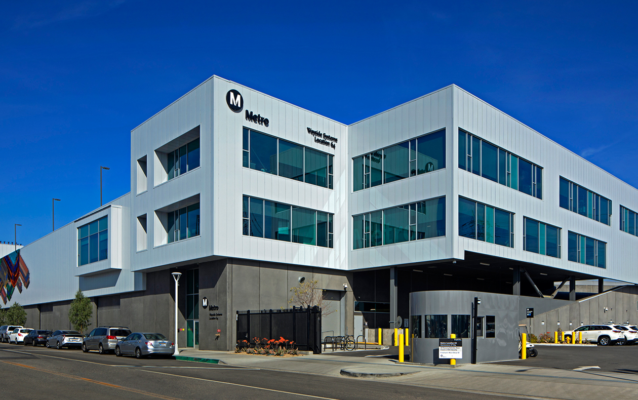 Photo of the front of a Metro facility.