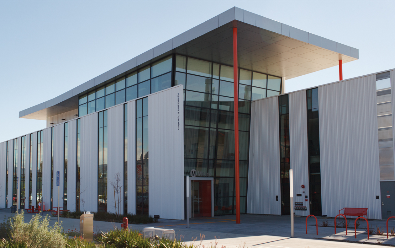 Photo of the entrance to Metro Division 24